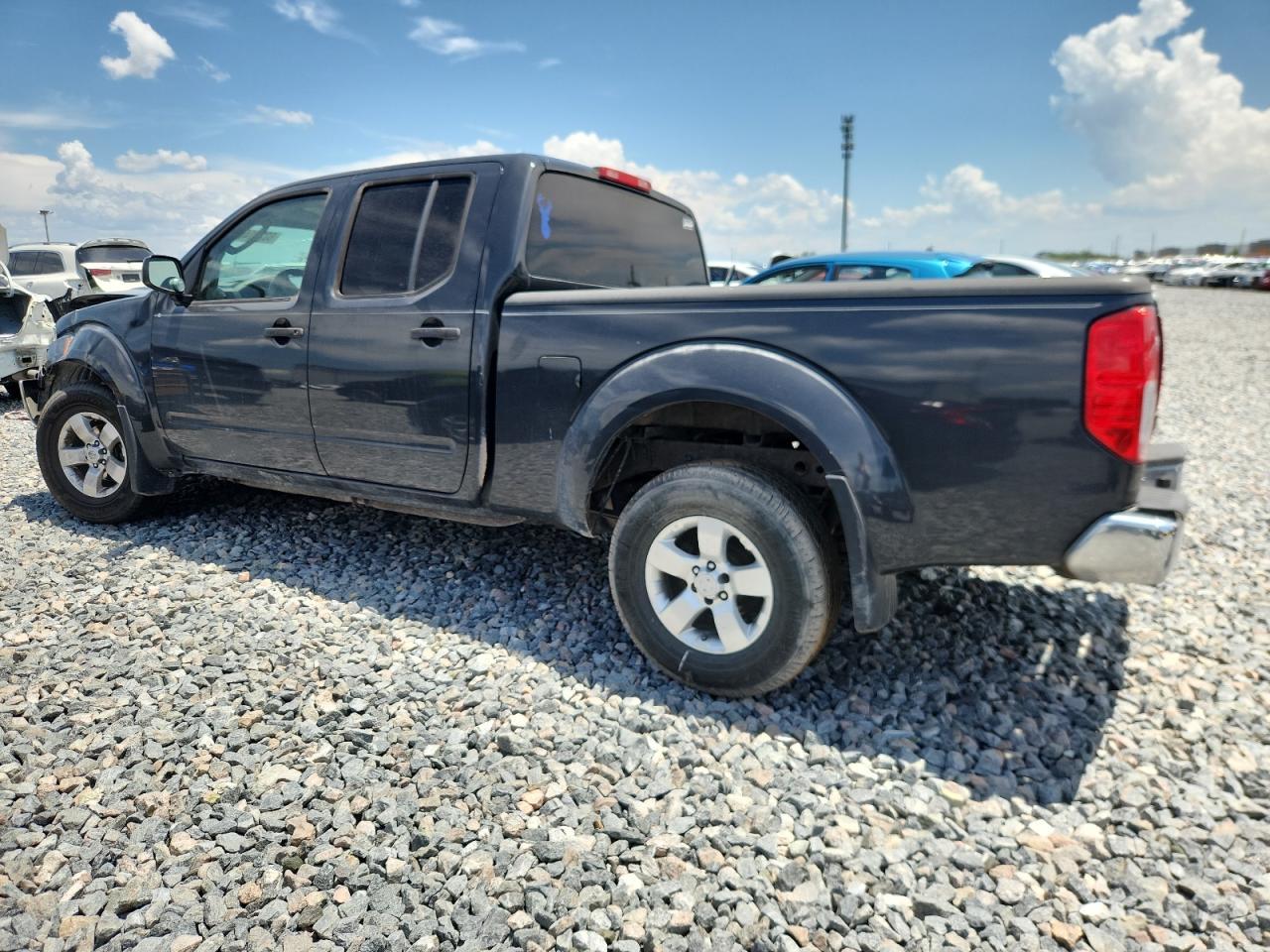 2010 NISSAN Frontier