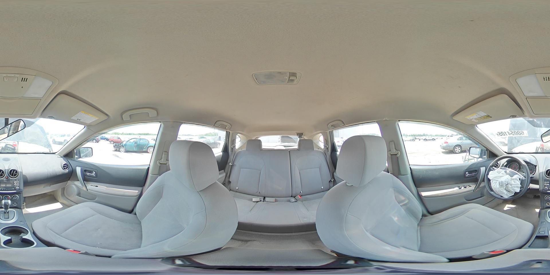 2014 NISSAN ROGUE