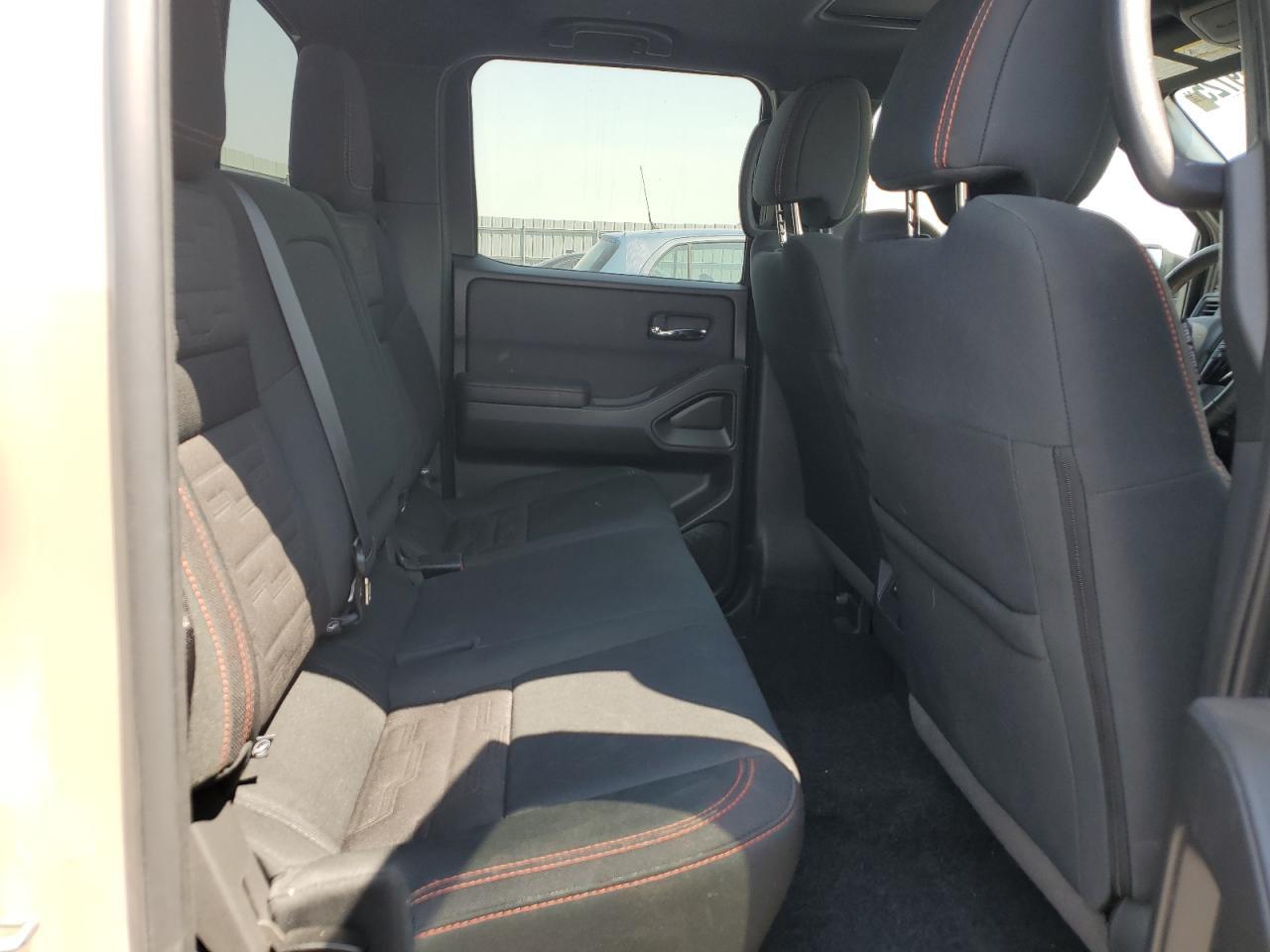 2023 NISSAN Frontier