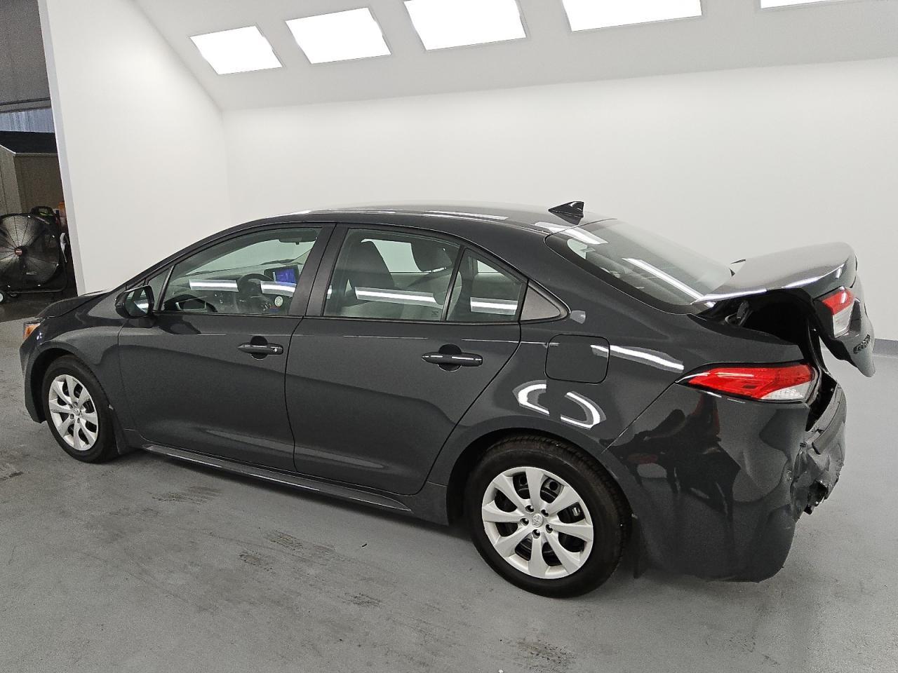 2025 TOYOTA COROLLA