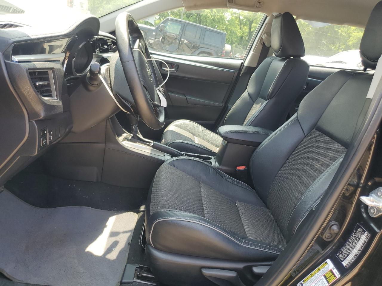 2015 TOYOTA COROLLA