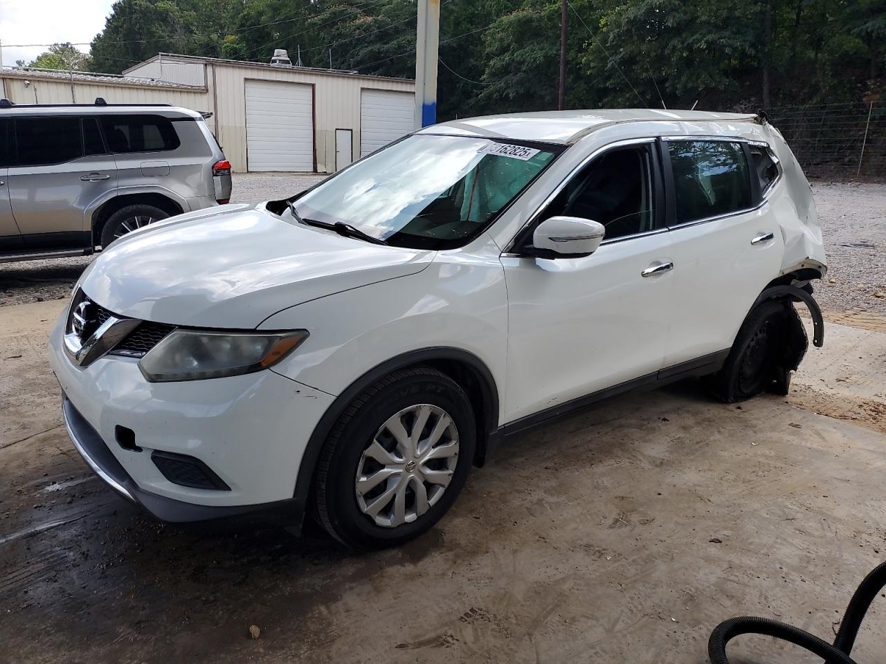 2015 NISSAN ROGUE