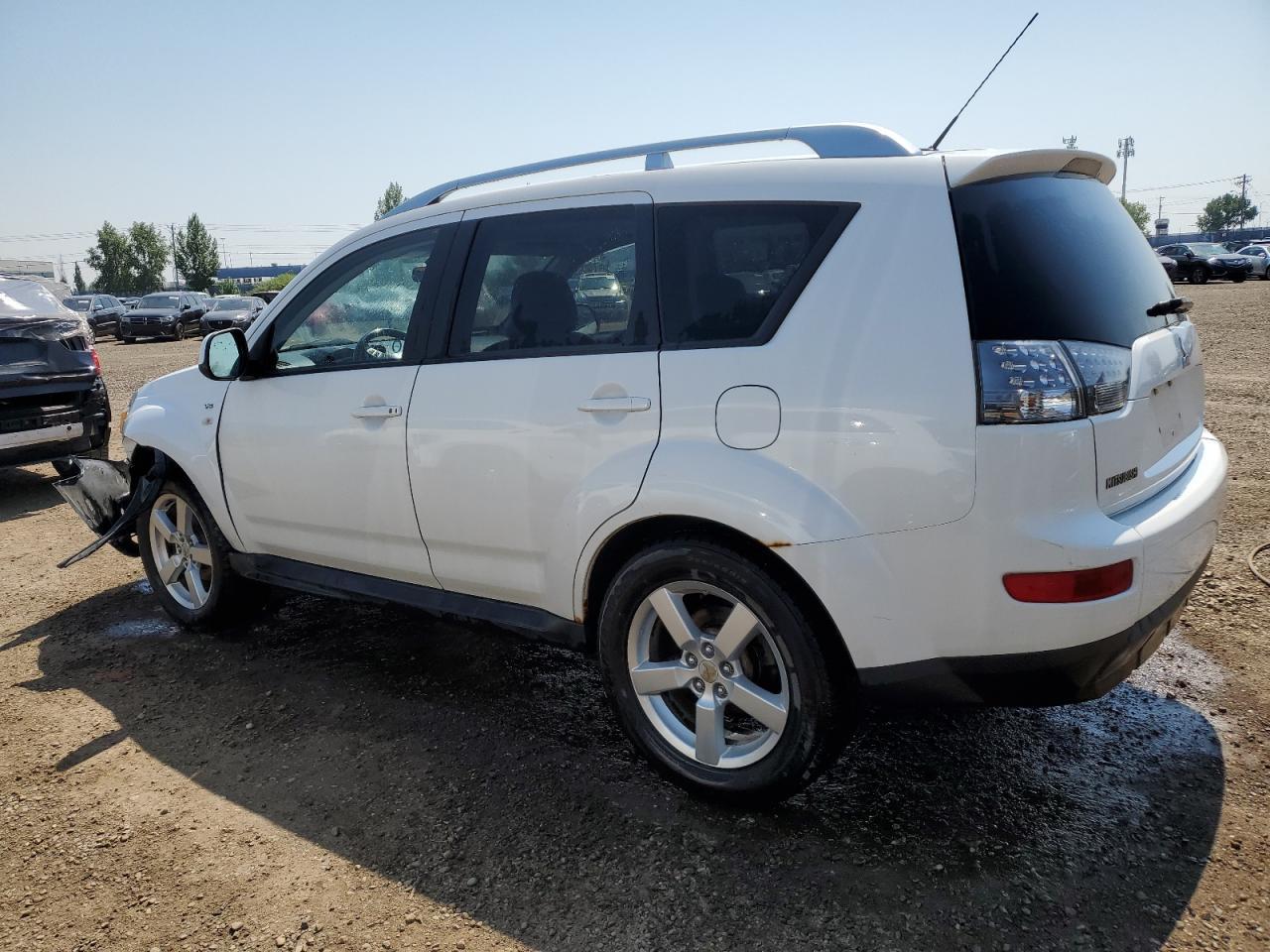 2009 MITSUBISHI outlander