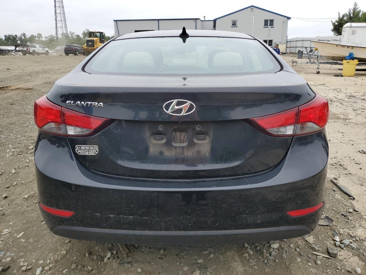2016 HYUNDAI ELANTRA