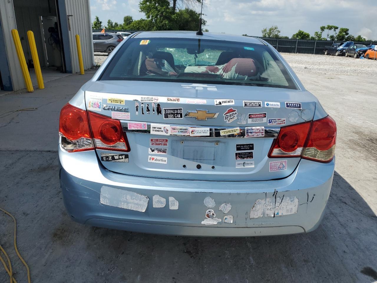 2011 CHEVROLET CRUZE