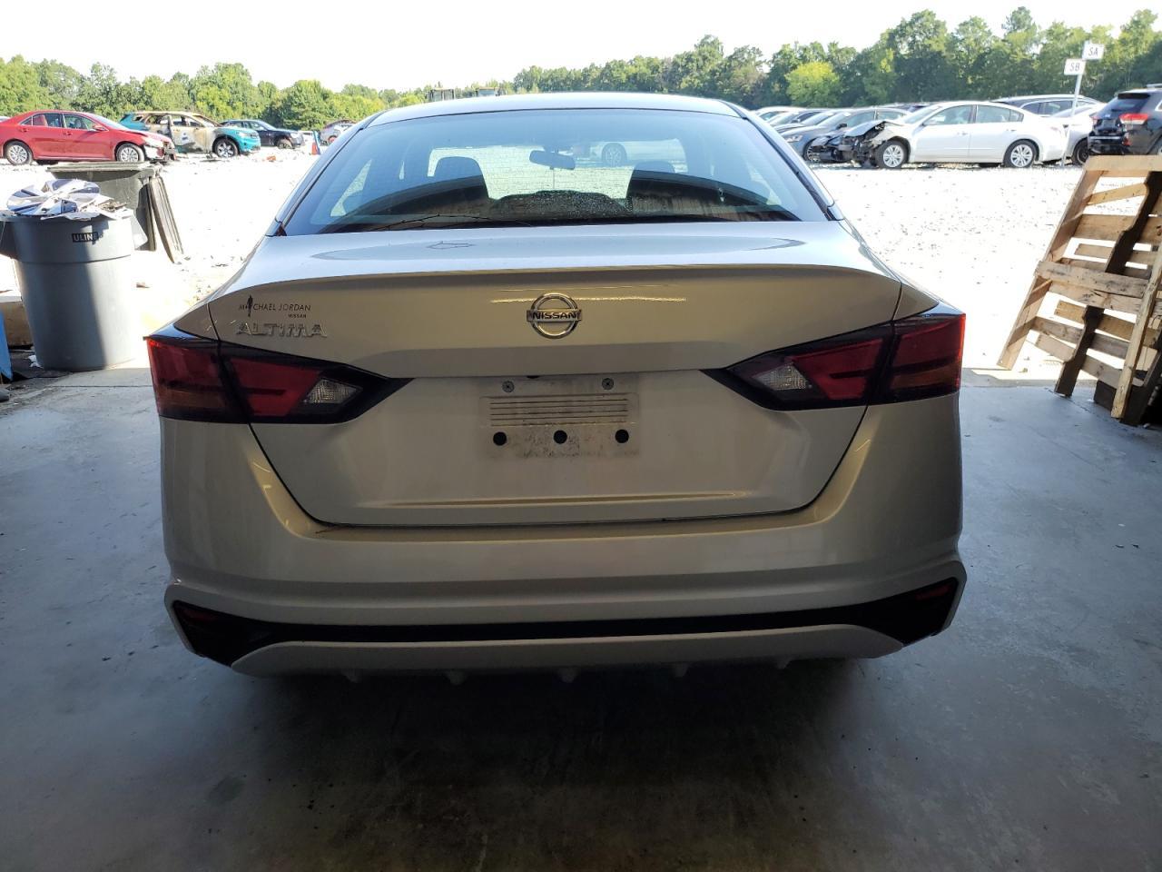 2021 NISSAN ALTIMA