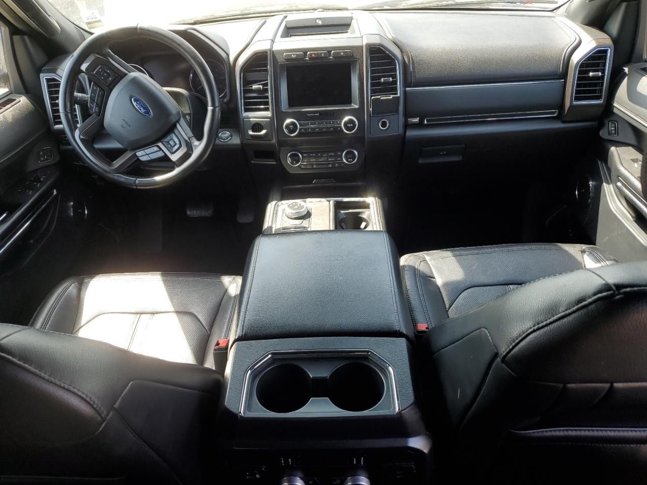 2021 FORD Expedition