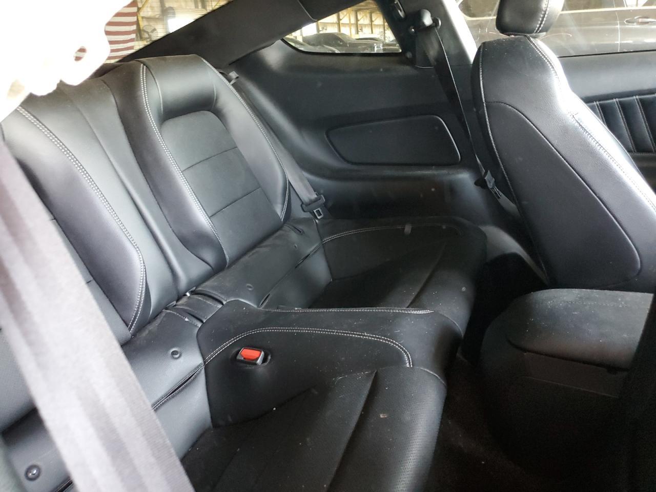 2022 FORD MUSTANG