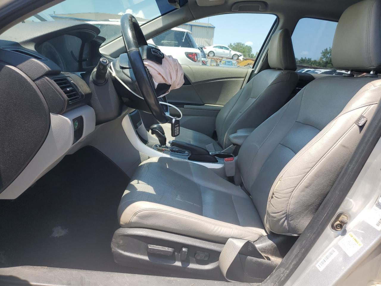 2015 HONDA ACCORD
