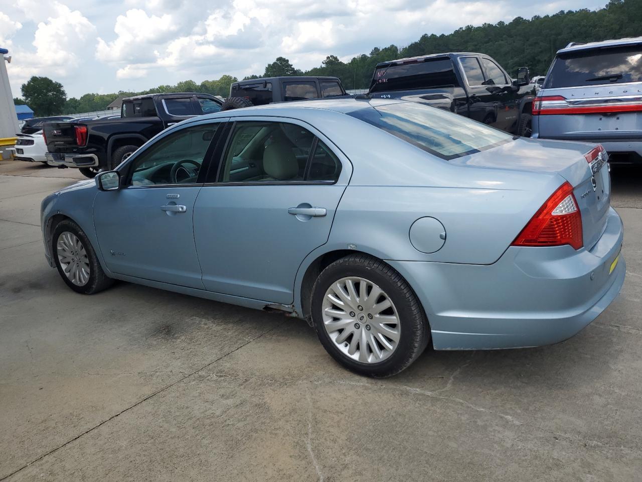 2010 FORD FUSION