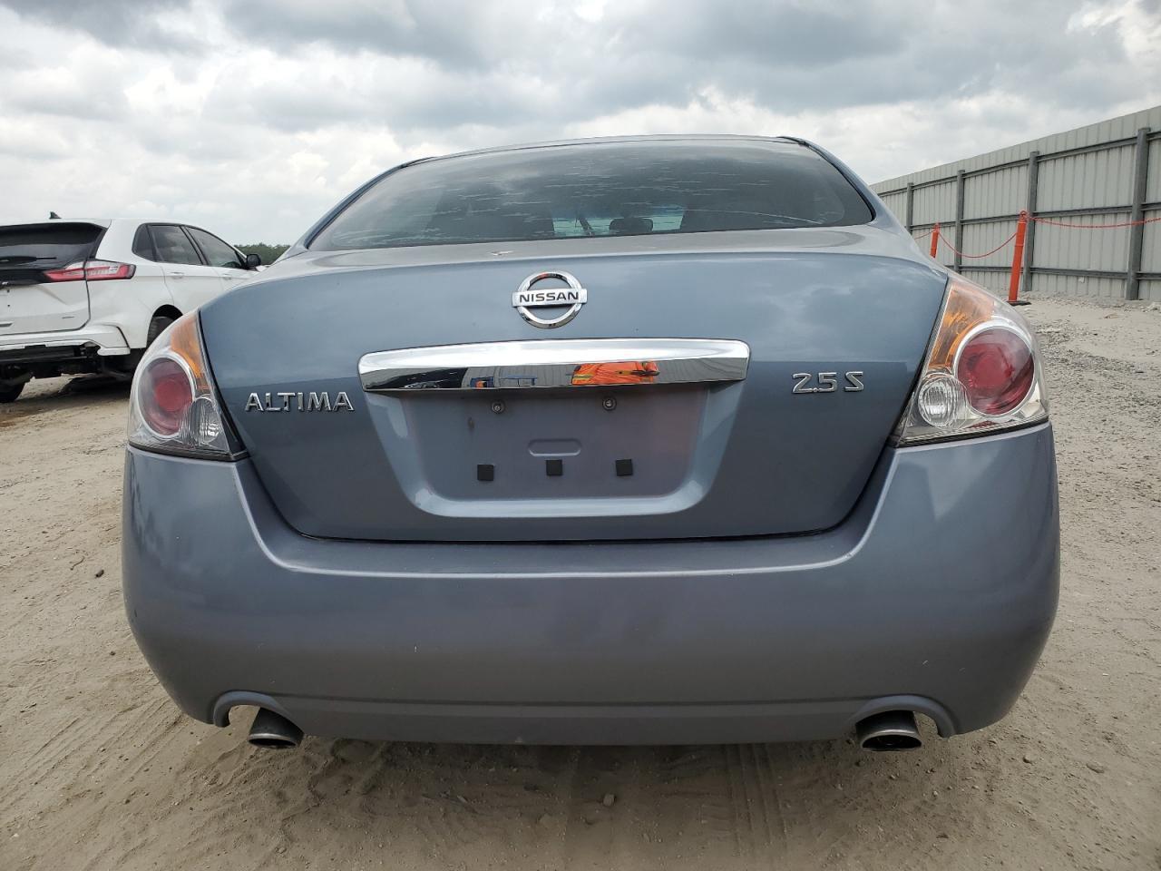 2011 NISSAN ALTIMA