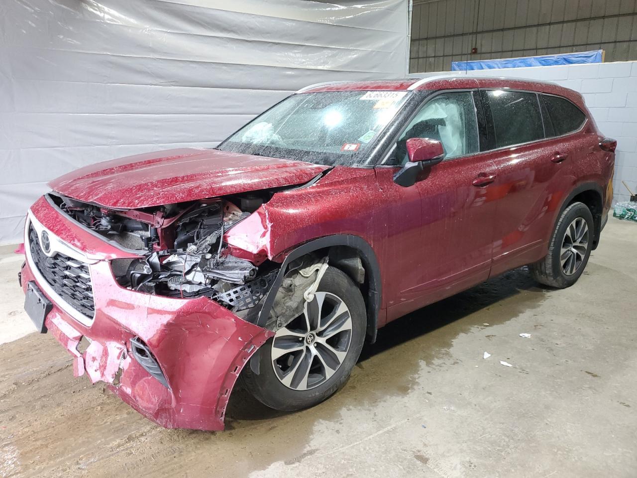 2022 TOYOTA HIGHLANDER