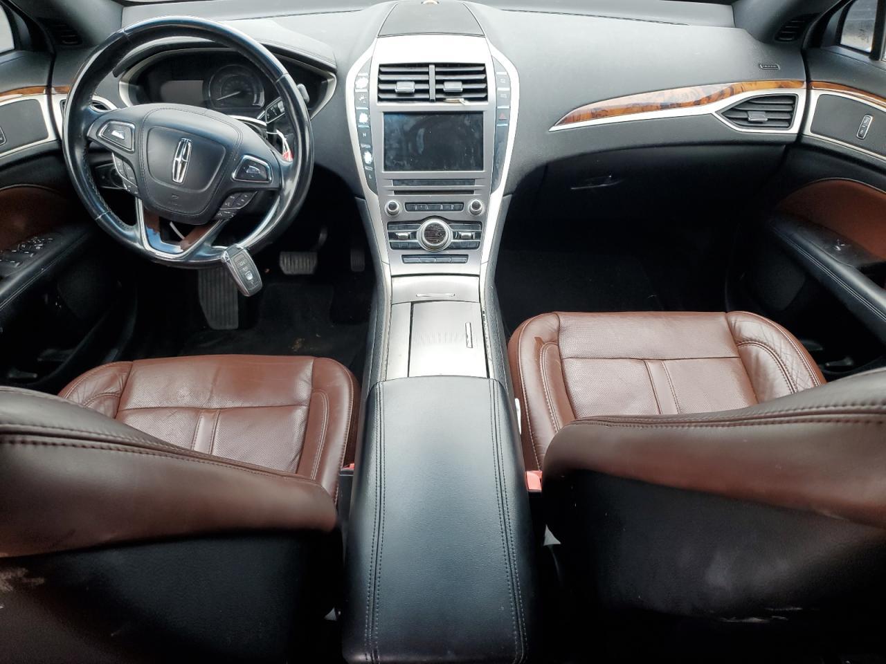 2017 LINCOLN MKZ