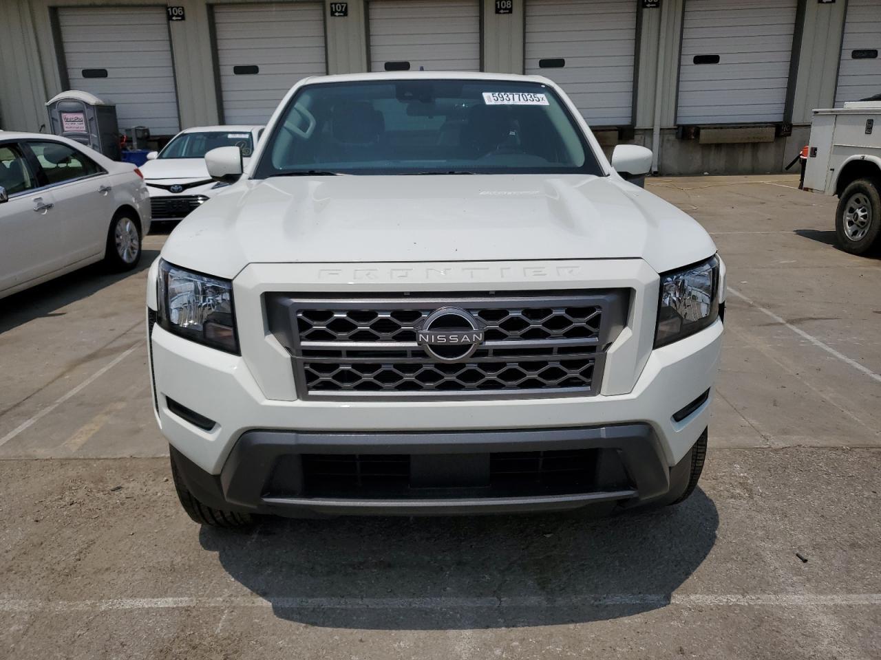 2022 NISSAN Frontier