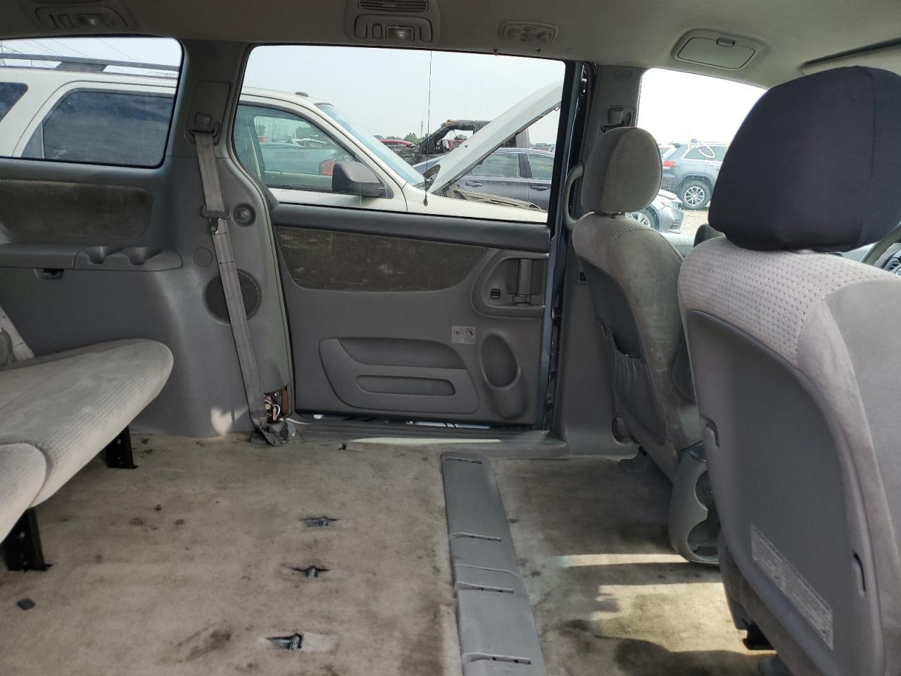 2008 TOYOTA SIENNA