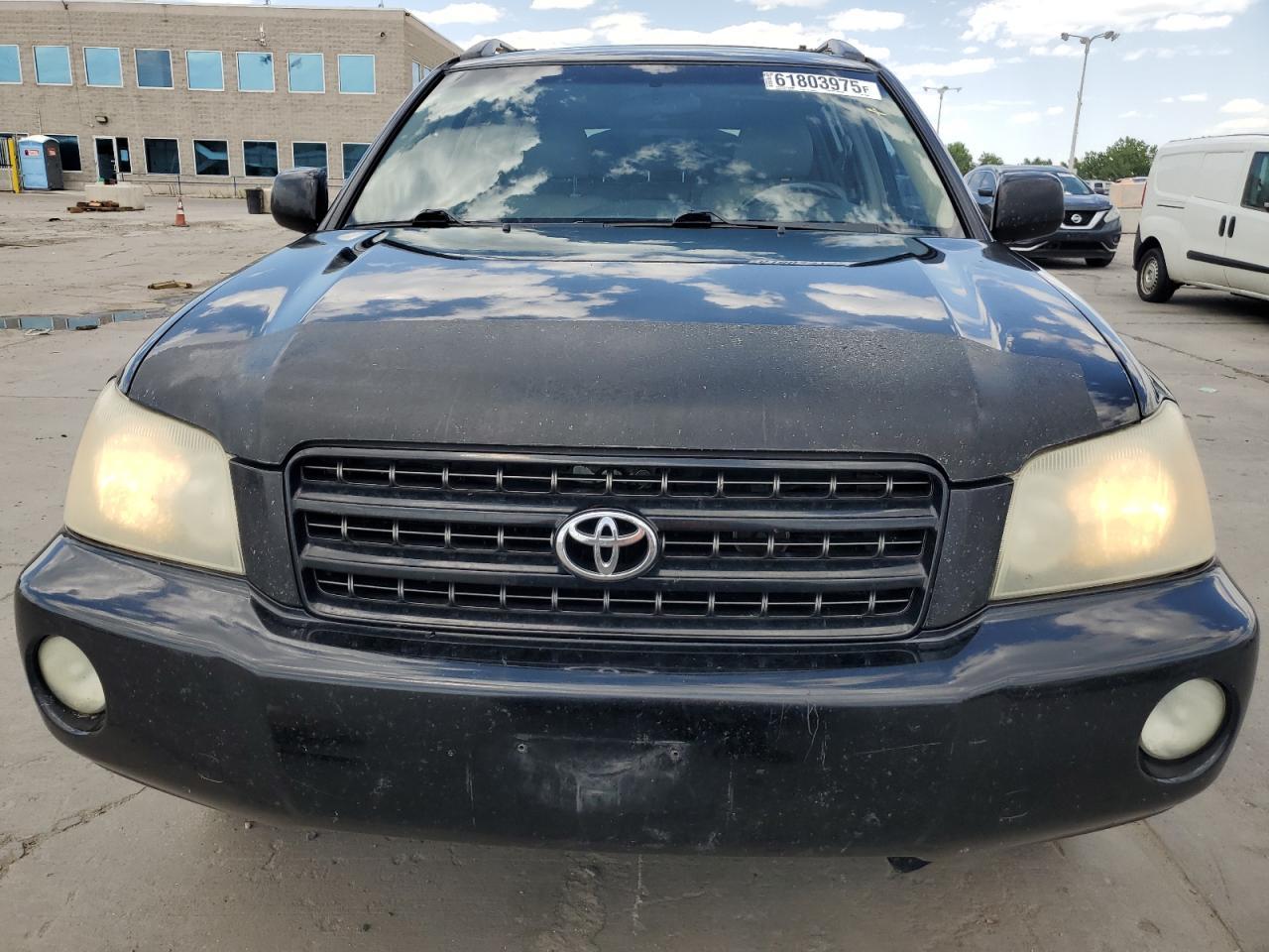 2003 TOYOTA HIGHLANDER