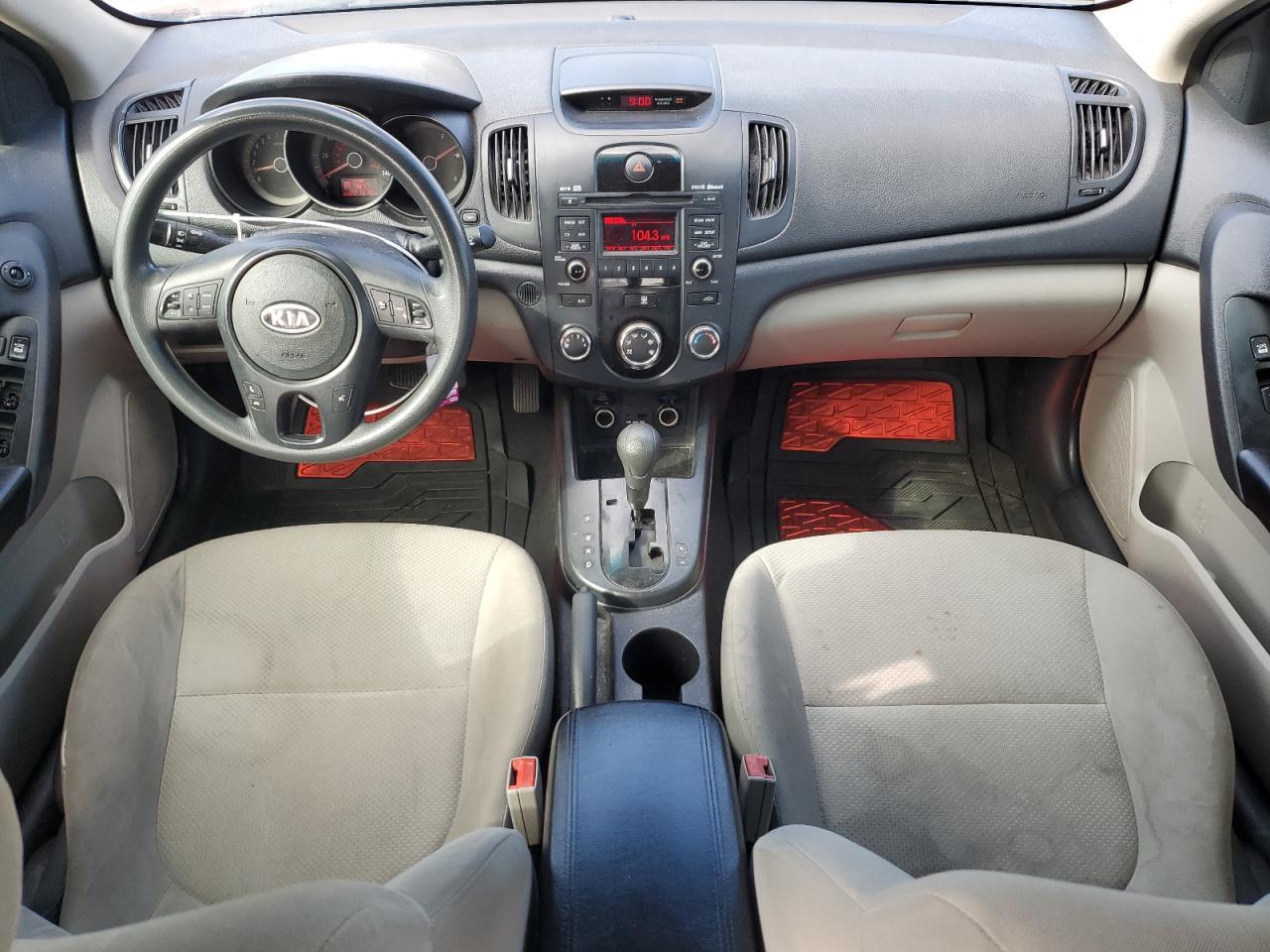 2010 KIA FORTE