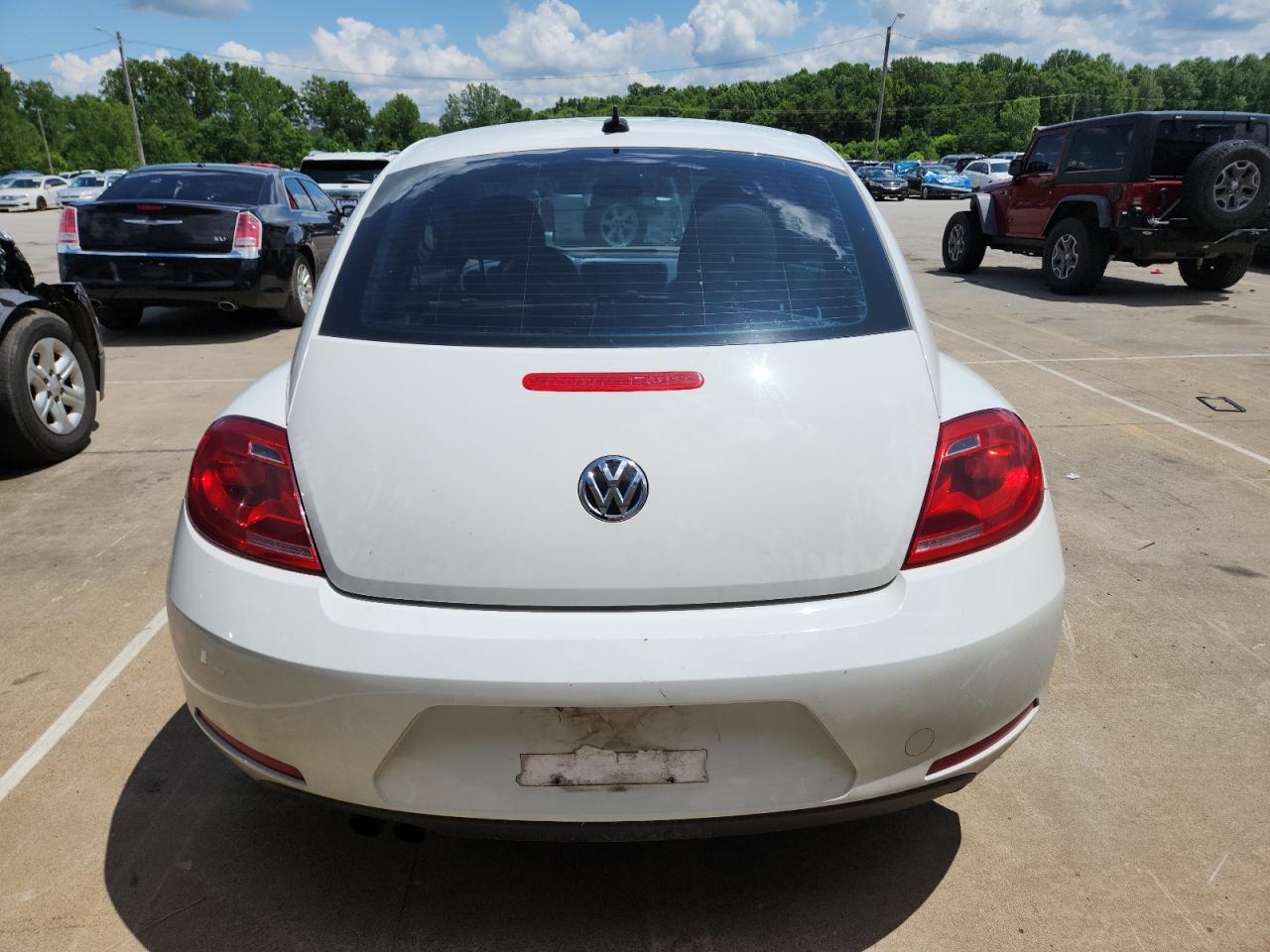 2015 VOLKSWAGEN Beetle