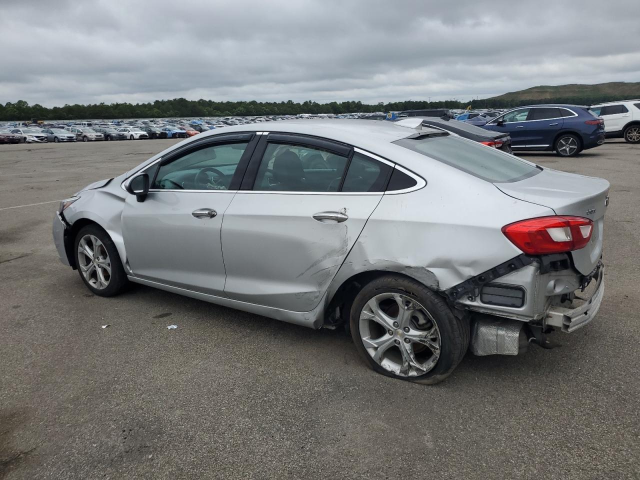 2017 CHEVROLET CRUZE
