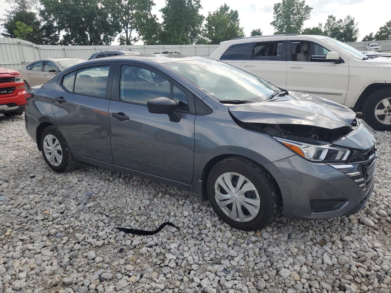 2024 NISSAN VERSA