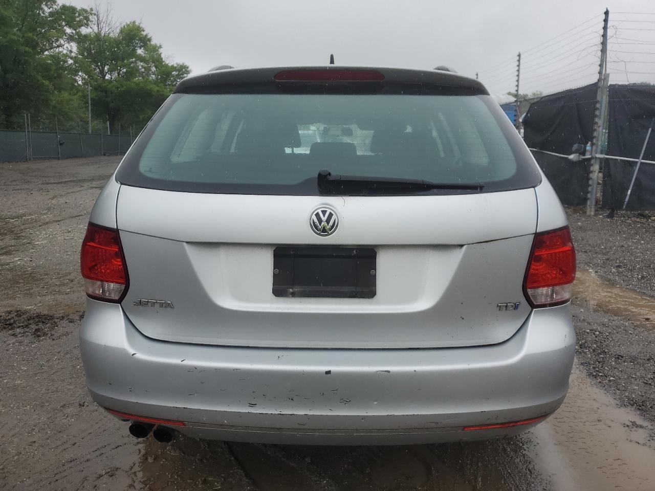 2013 VOLKSWAGEN JETTA