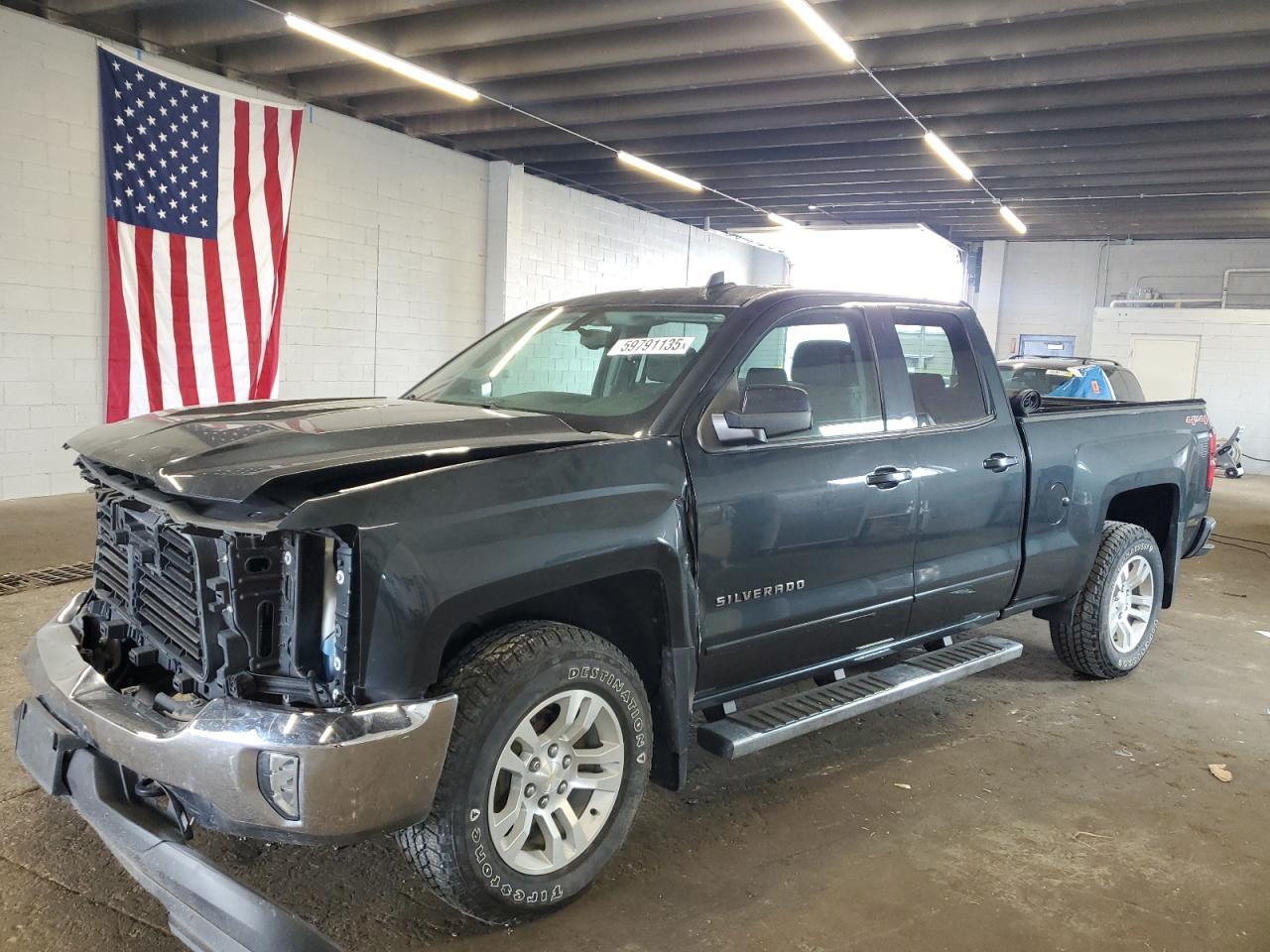 2017 CHEVROLET Silverado
