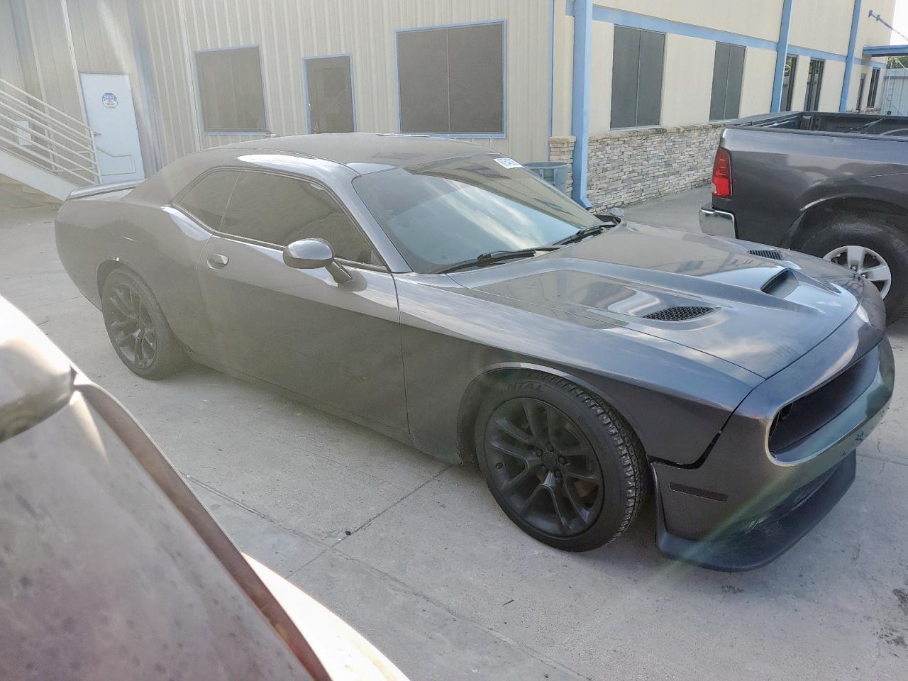 2021 DODGE Challenger