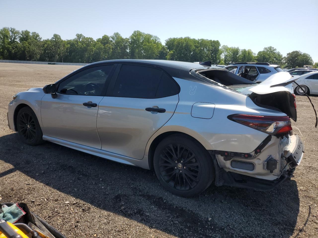 2021 TOYOTA CAMRY