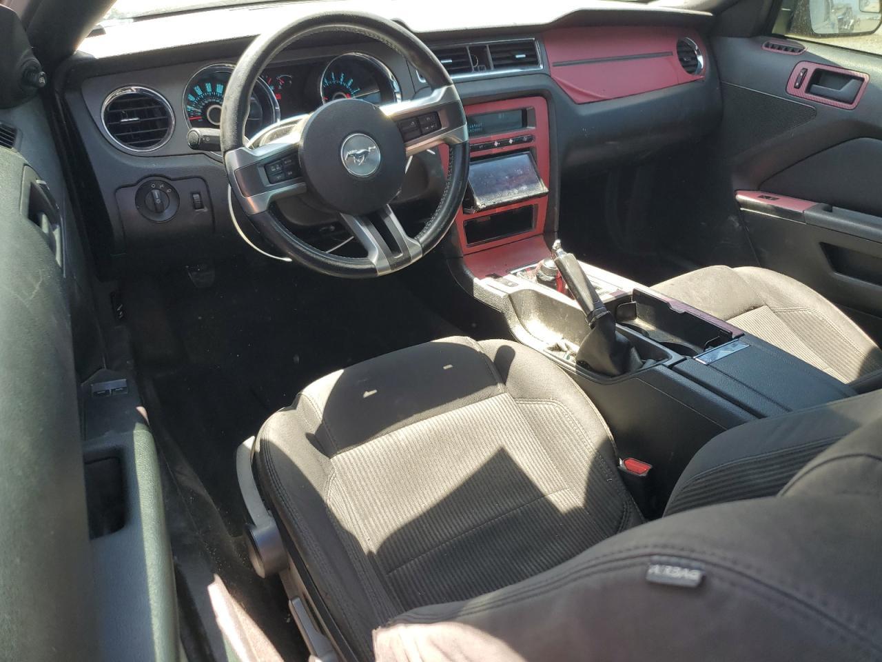 2013 FORD MUSTANG