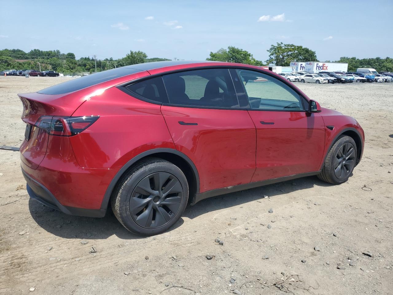 2024 TESLA MODEL Y