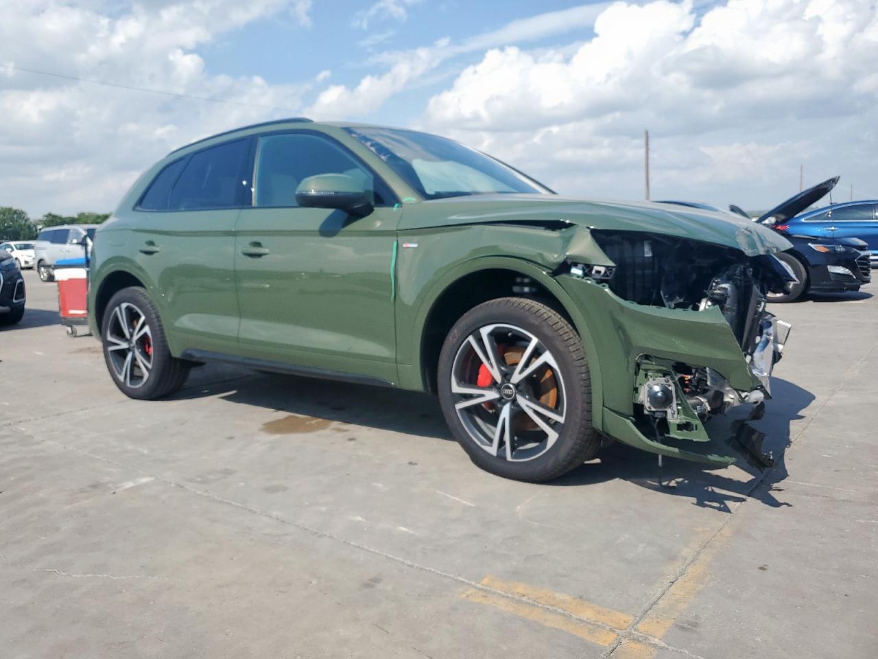 2025 AUDI Q5