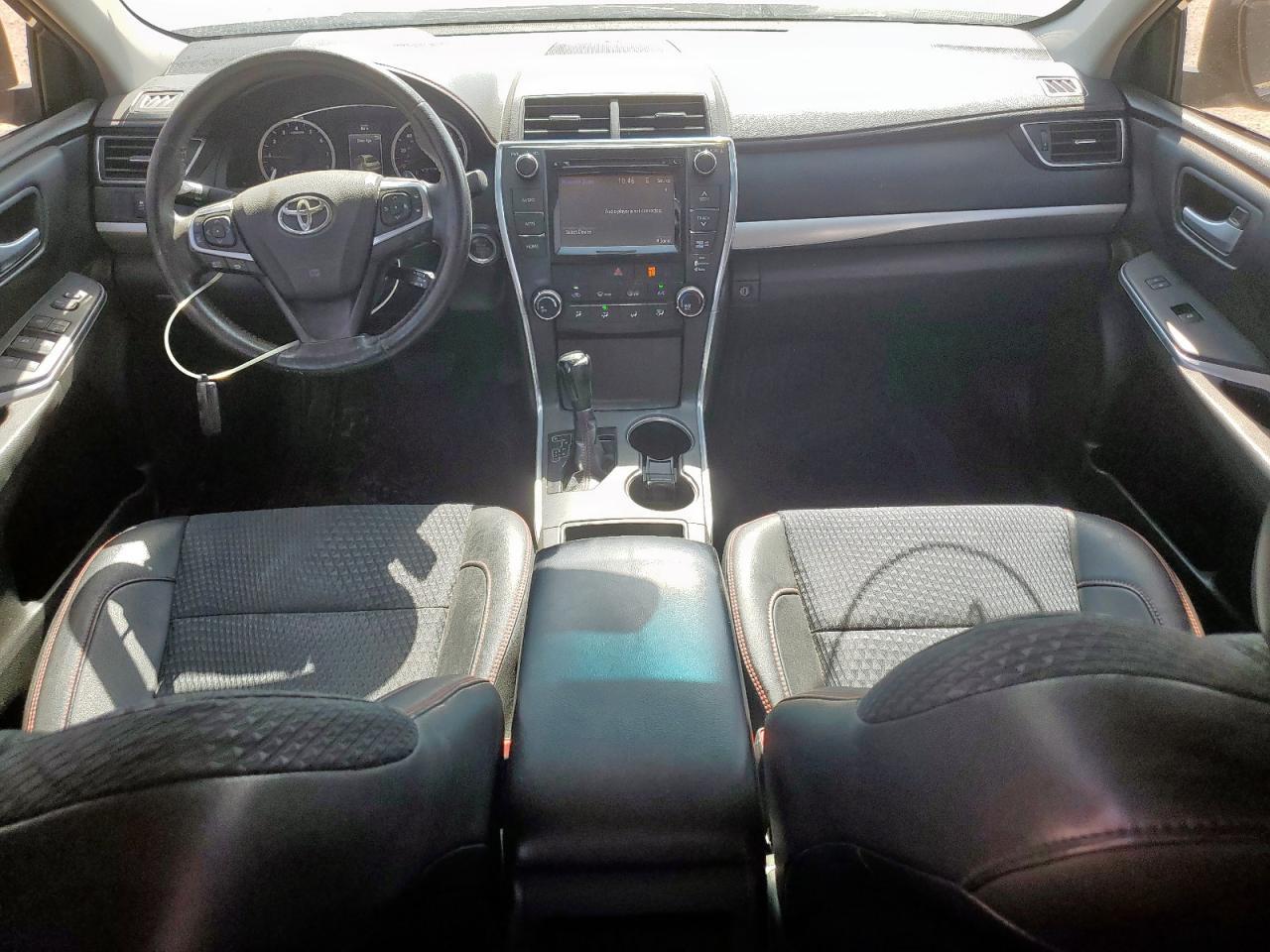 2015 TOYOTA CAMRY
