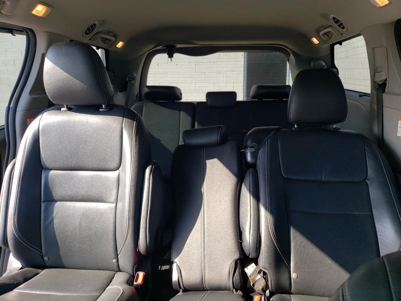 2015 TOYOTA SIENNA