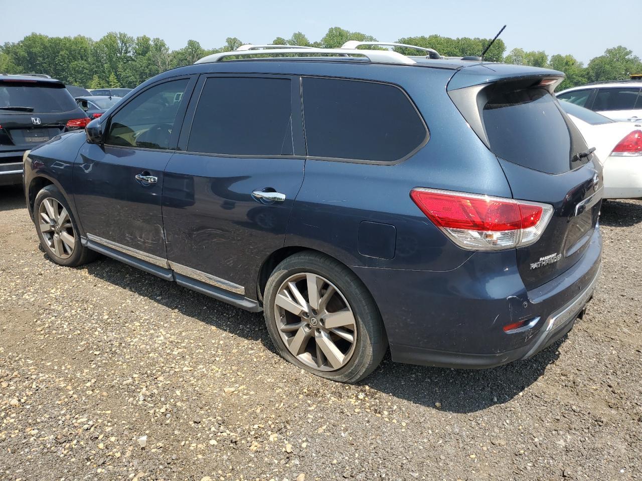 2013 NISSAN PATHFINDER