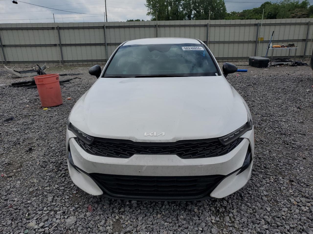 2022 KIA K5