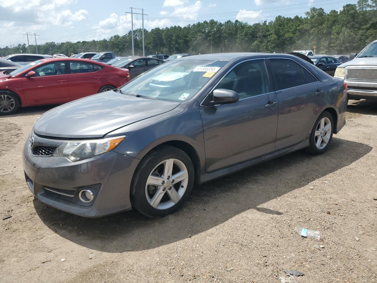2014 TOYOTA CAMRY