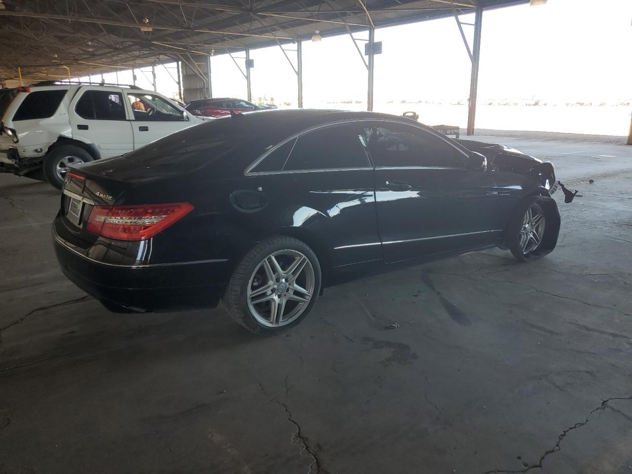 2013 MERCEDES-BENZ E-Class