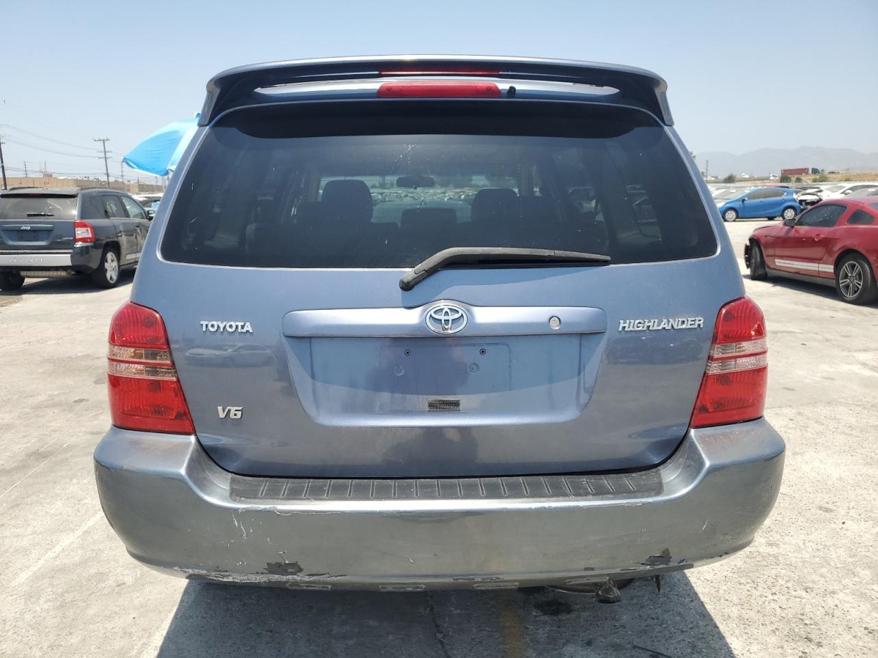 2002 TOYOTA HIGHLANDER