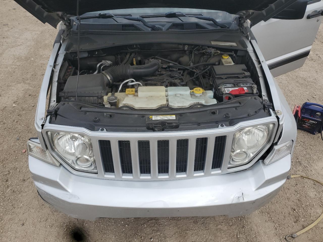 2012 JEEP Liberty