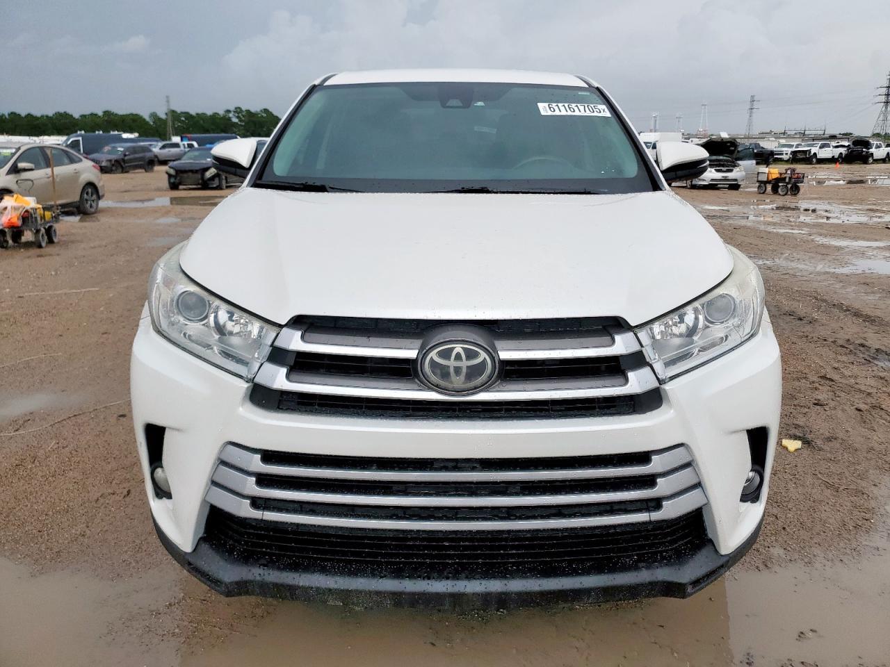 2018 TOYOTA HIGHLANDER