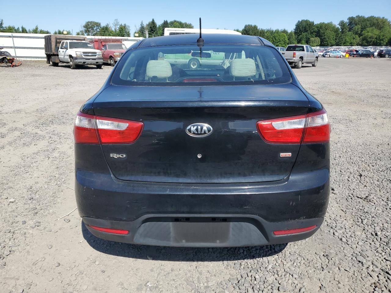 2013 KIA RIO