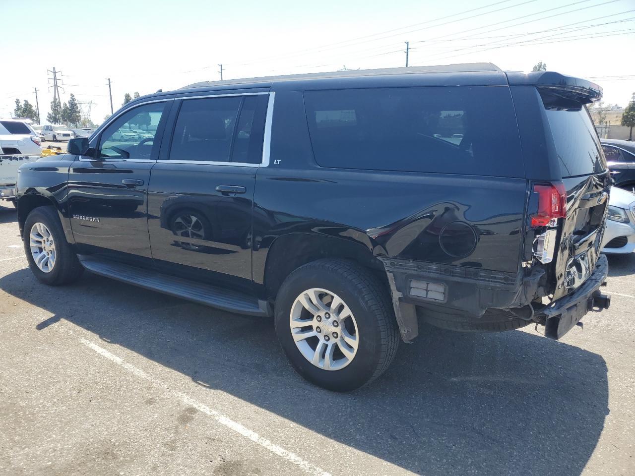 2018 CHEVROLET Suburban