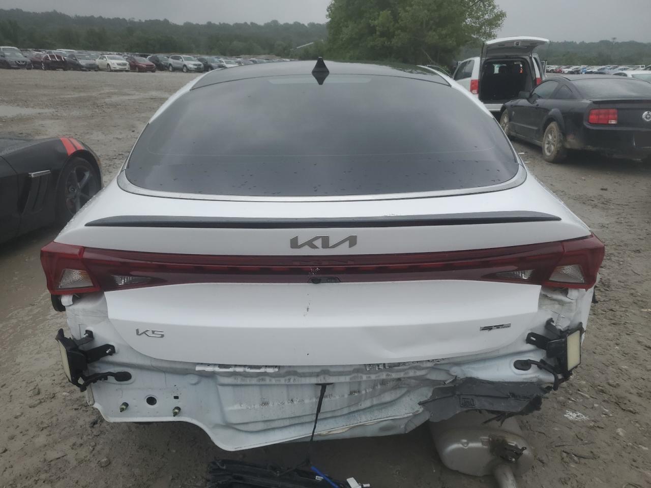 2023 KIA K5