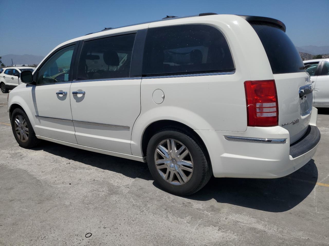 2008 CHRYSLER Town & Country