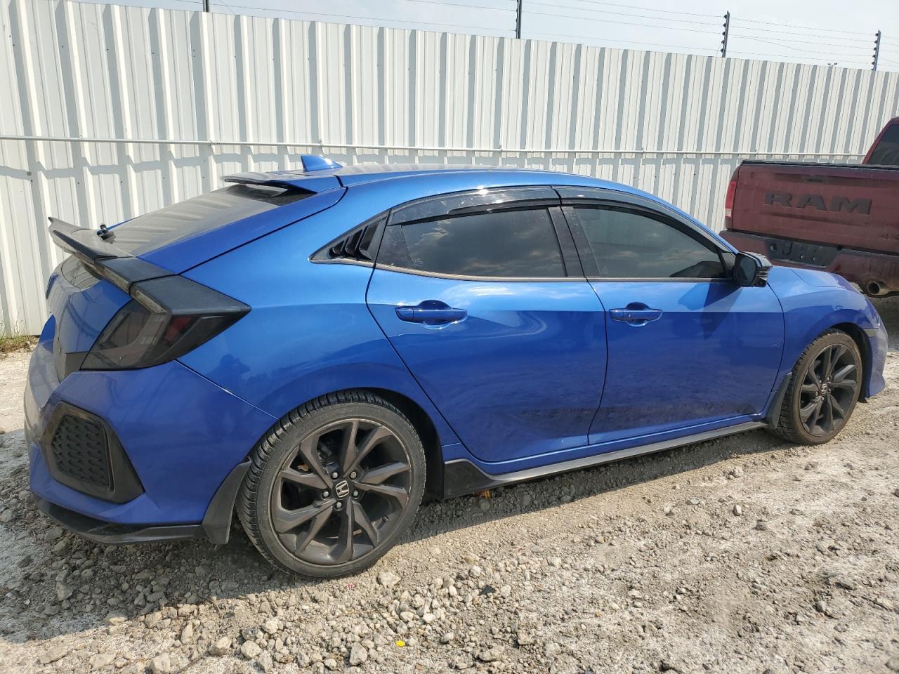 2018 HONDA CIVIC