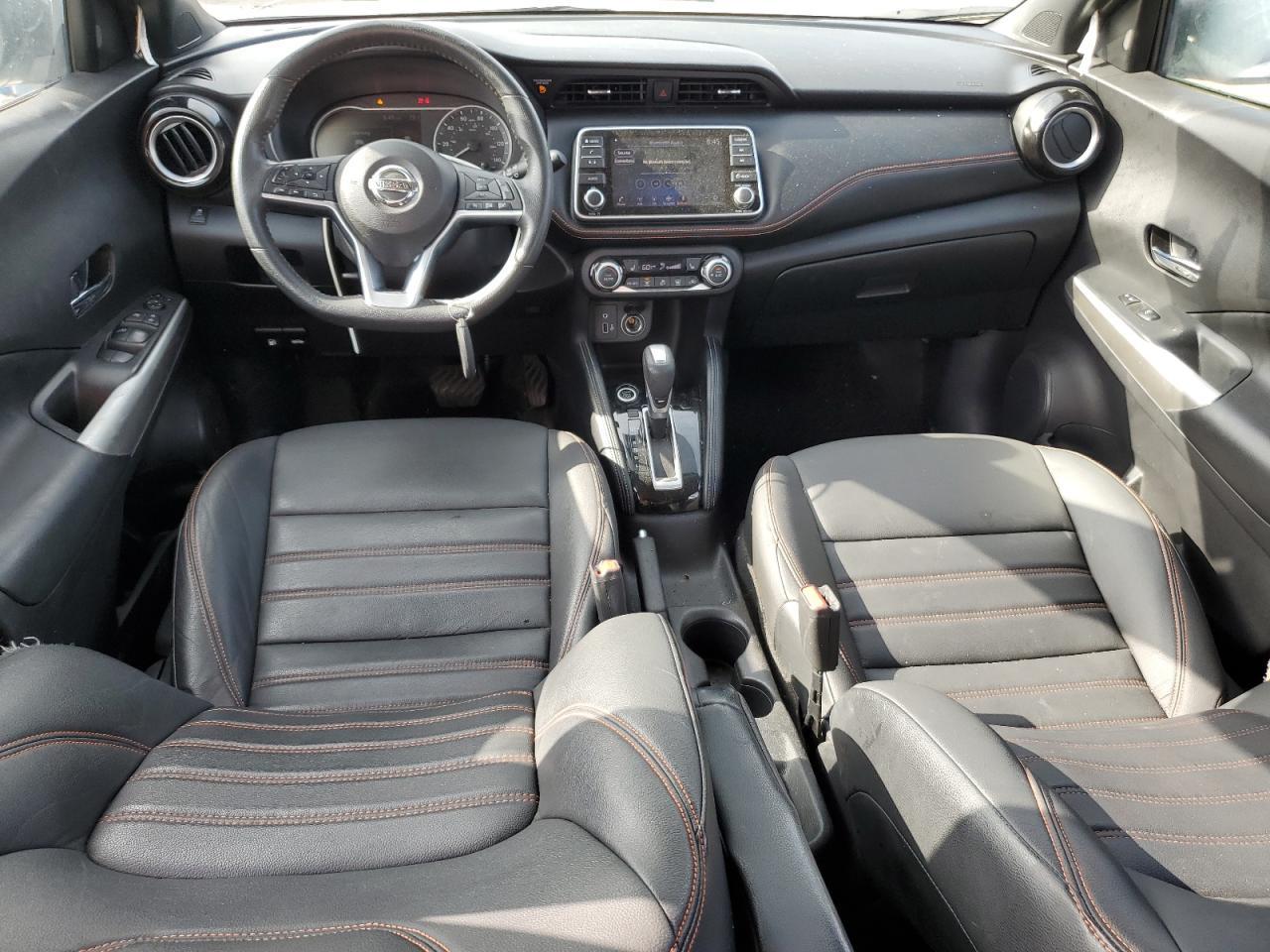 2019 NISSAN KICKS