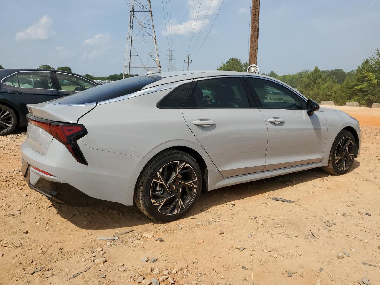 2025 KIA K5