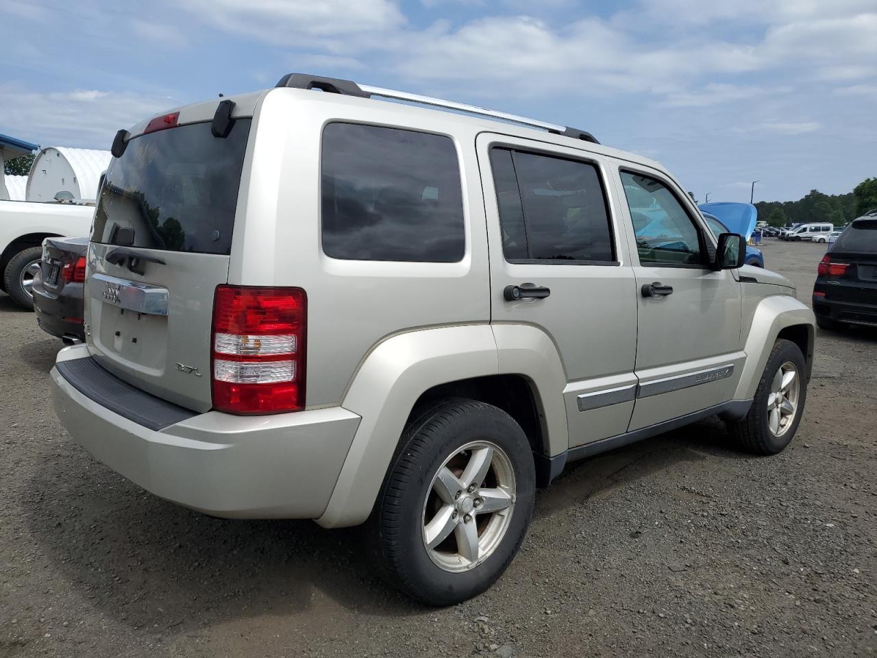 2008 JEEP Liberty