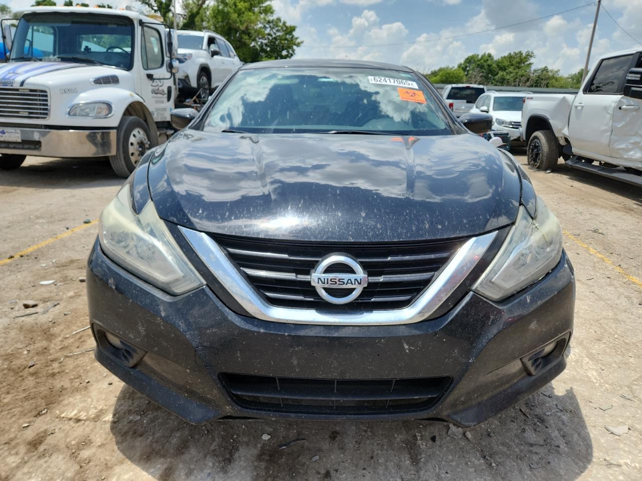 2017 NISSAN ALTIMA