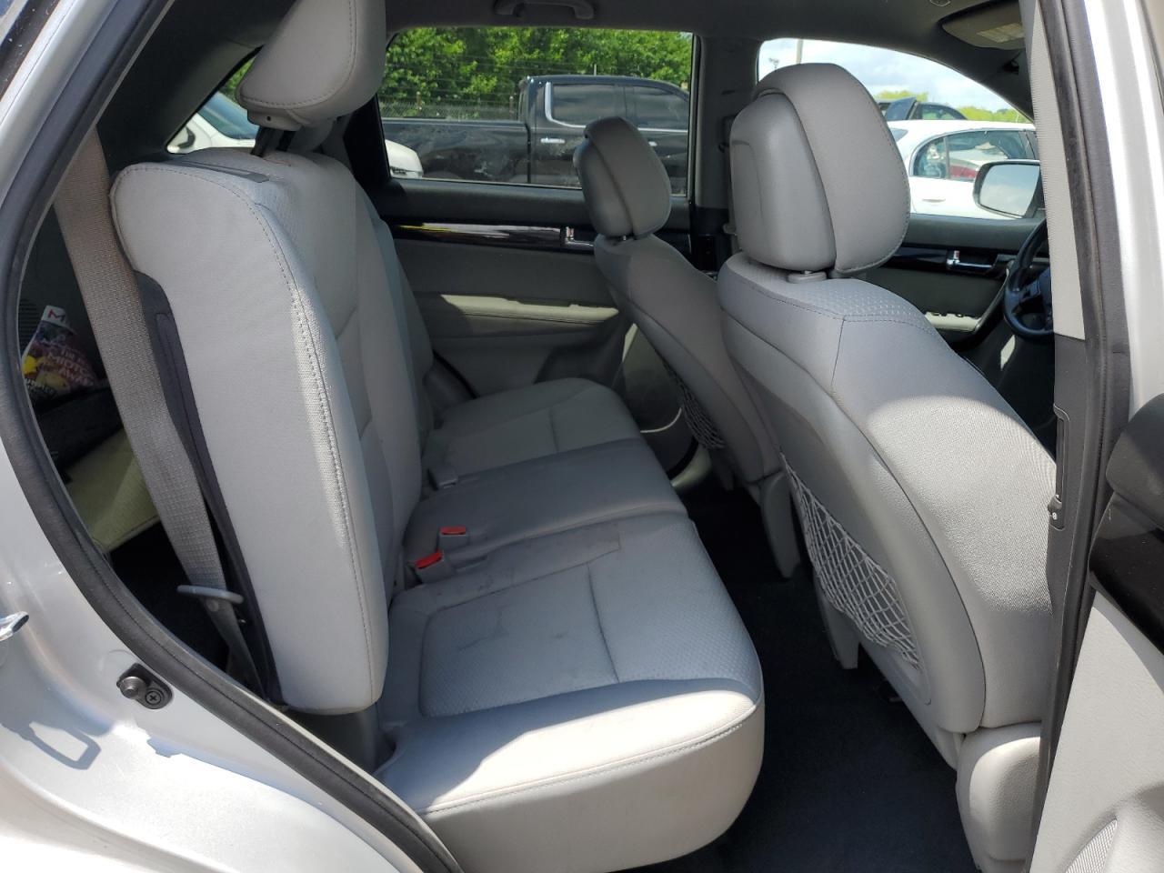 2012 KIA SORENTO